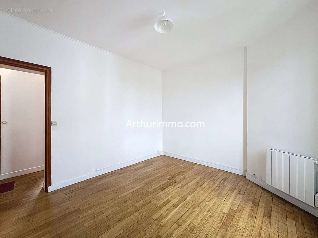 Appartement à VILLENEUVE-SAINT-GEORGES