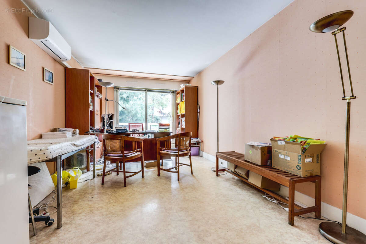 Appartement 175 m² à Paris-14e  - photo 4