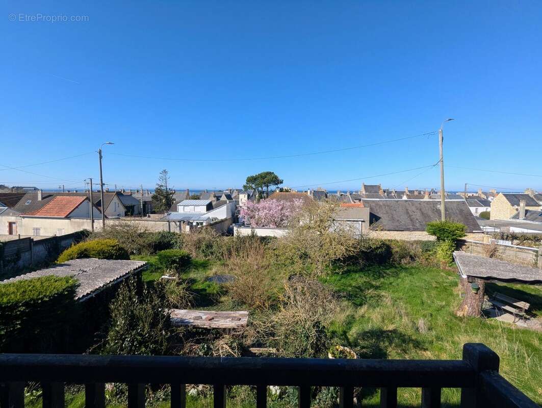 vue balcon - Maison à GRANDCAMP-MAISY