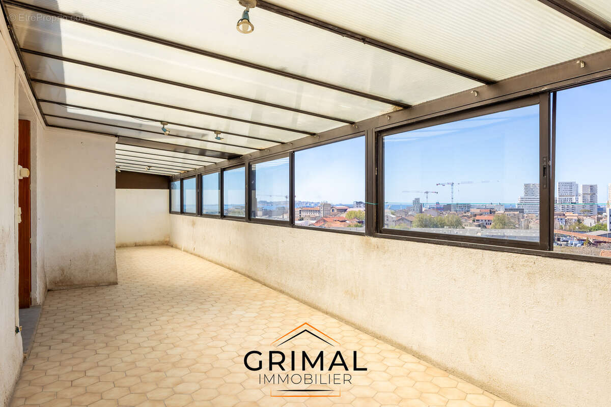 Appartement à MARSEILLE-14E