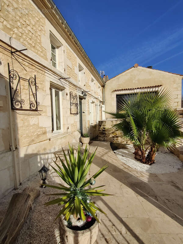 Maison à SAINT-VAIZE
