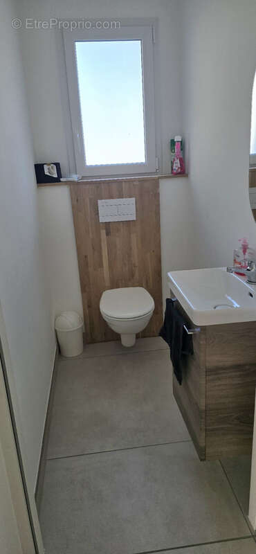 Maison à MOUTIERS-LES-MAUXFAITS