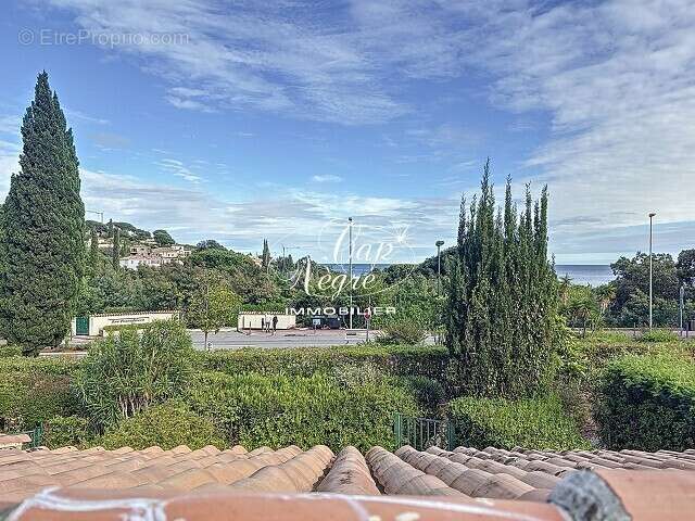 Appartement à LE LAVANDOU