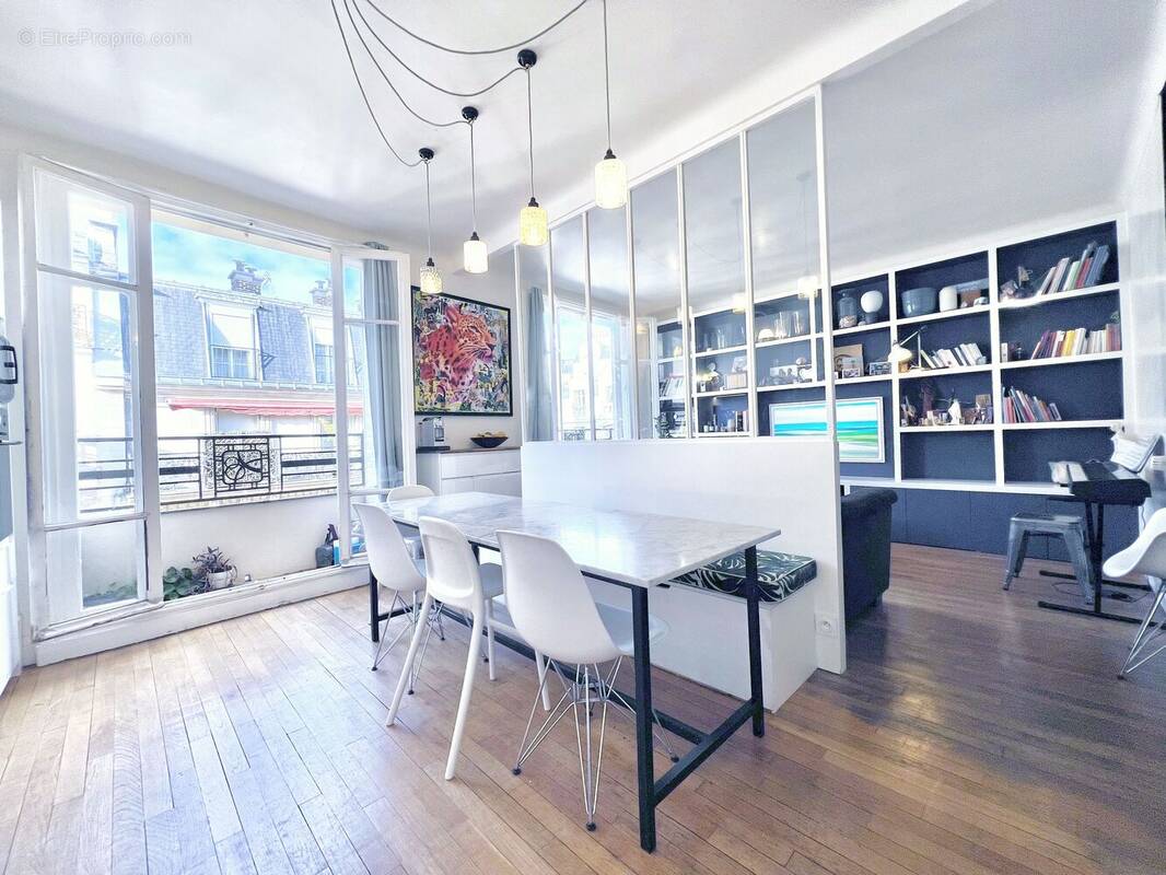 Photo 1 - Appartement à PARIS-17E