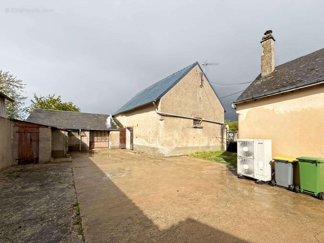Maison à LUMEAU
