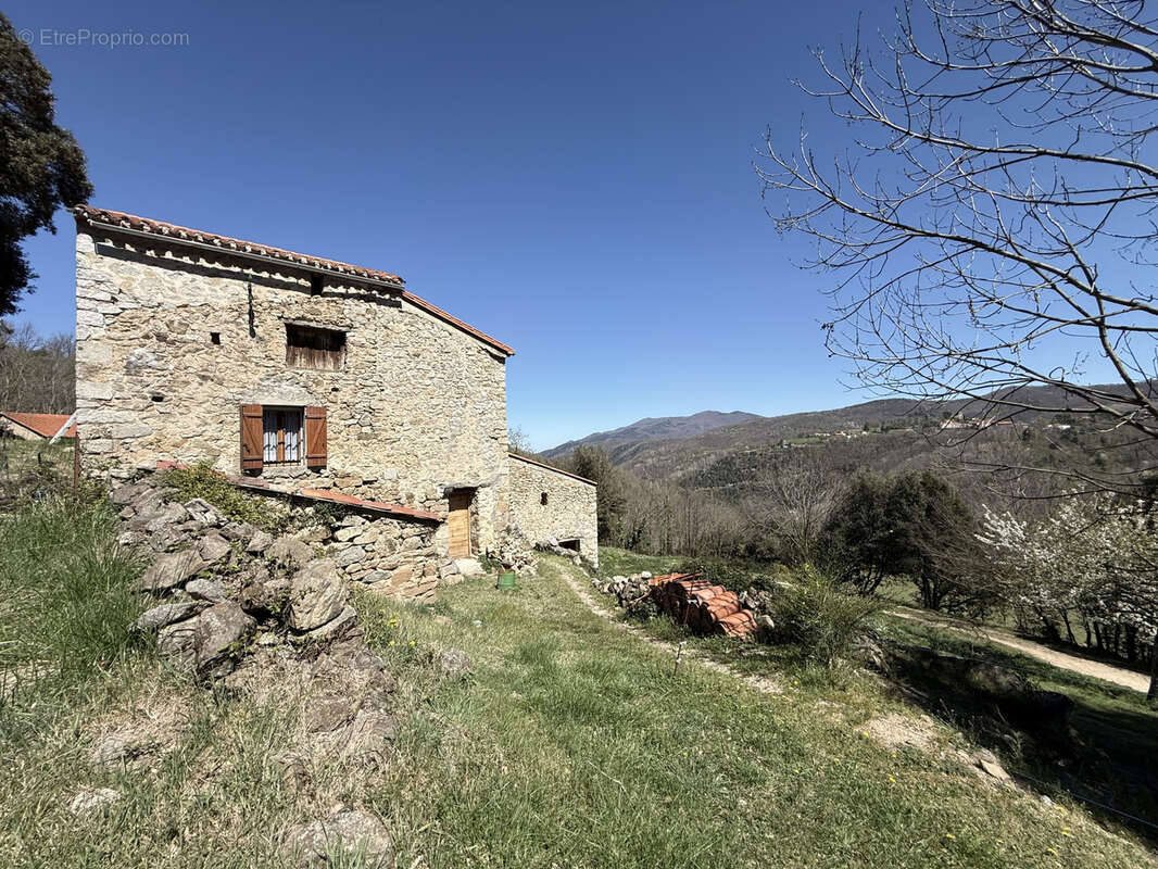 Maison à SERRALONGUE