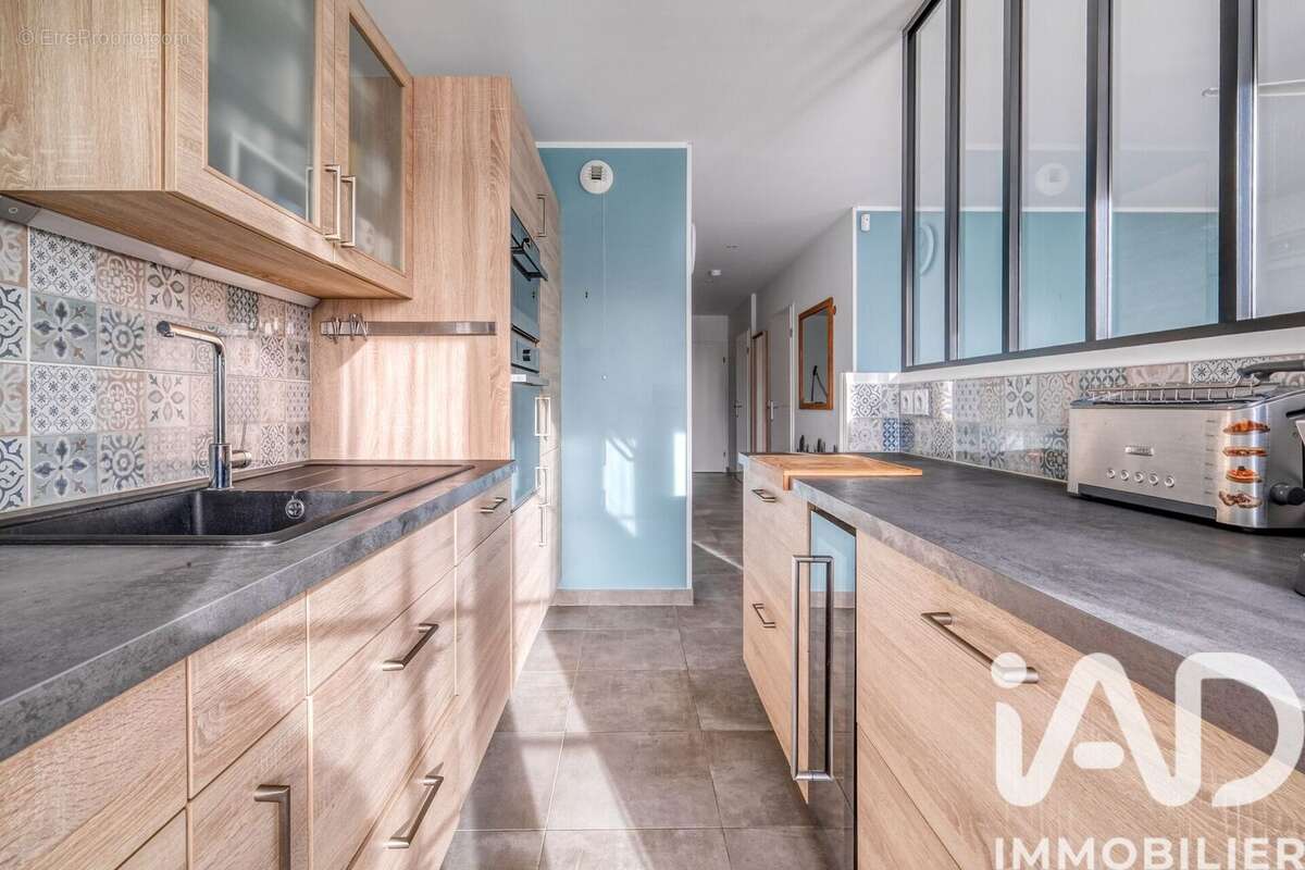 Photo 7 - Appartement à VILLENEUVE-SAINT-DENIS