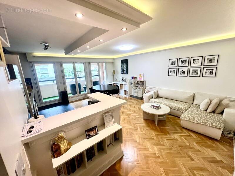 Appartement à SAINT-MAURICE