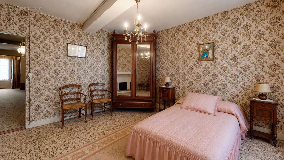 Maison à PIEUSSE