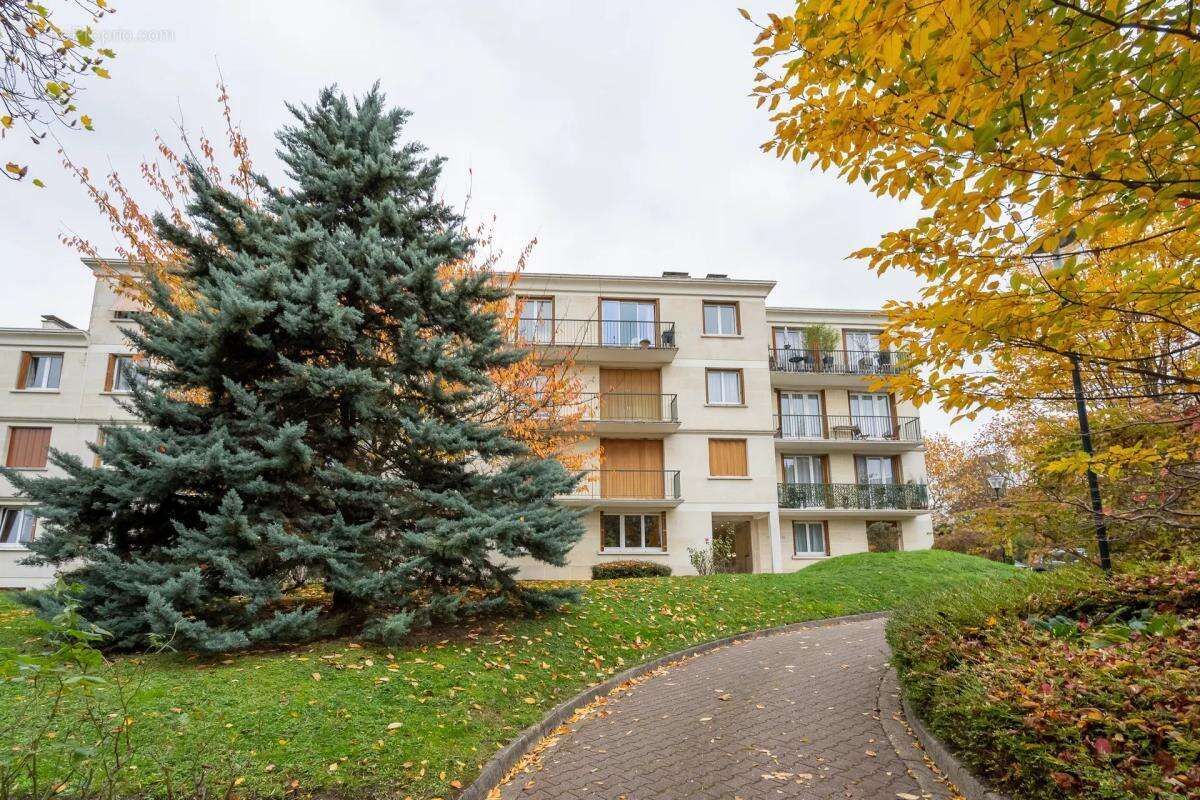 Appartement à LE RAINCY