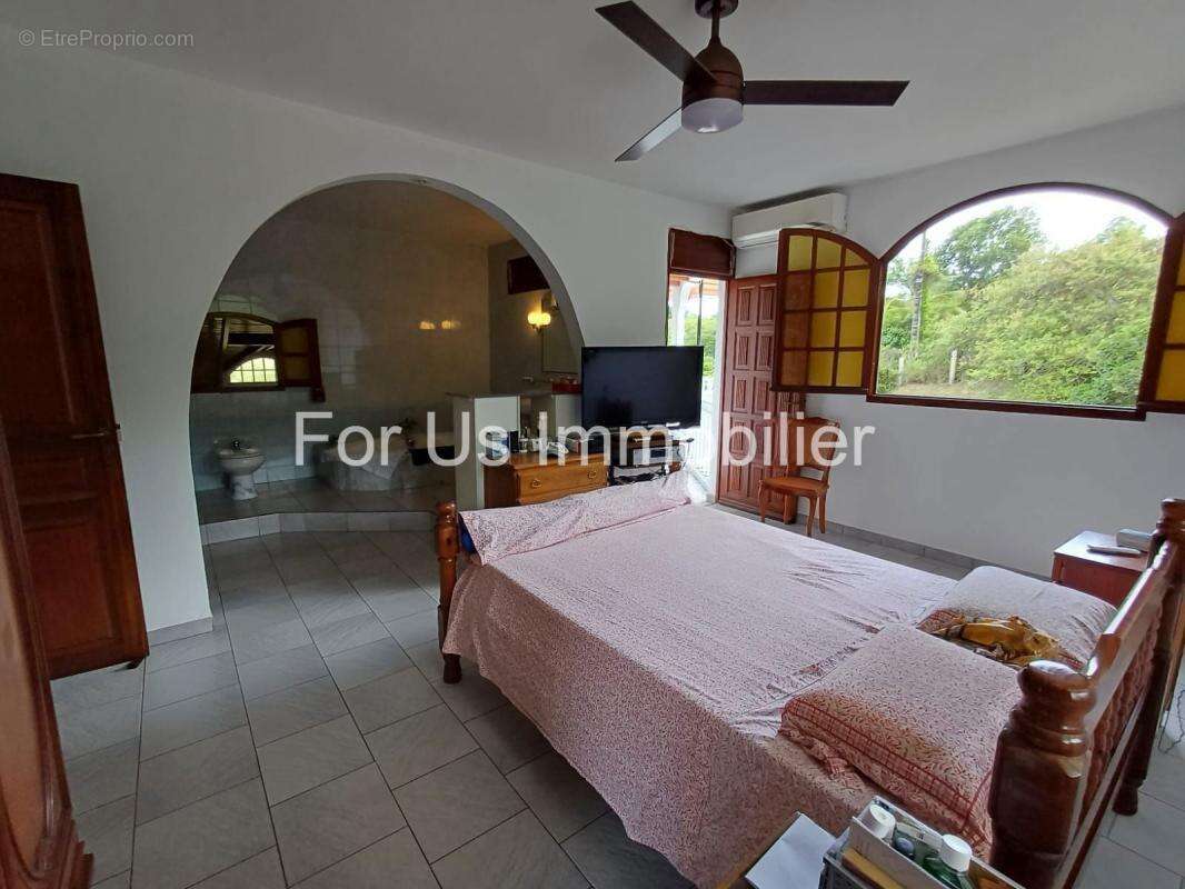 Maison à SAINTE-ANNE