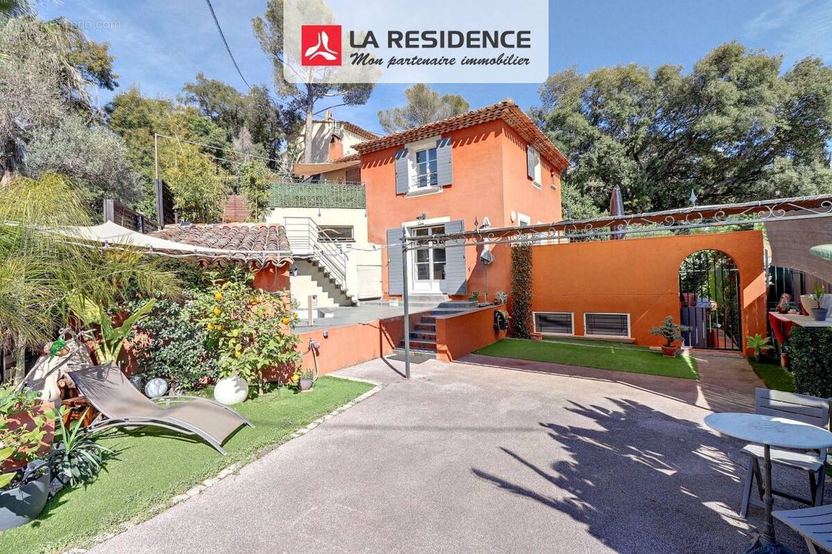 Maison à SAINT-RAPHAEL