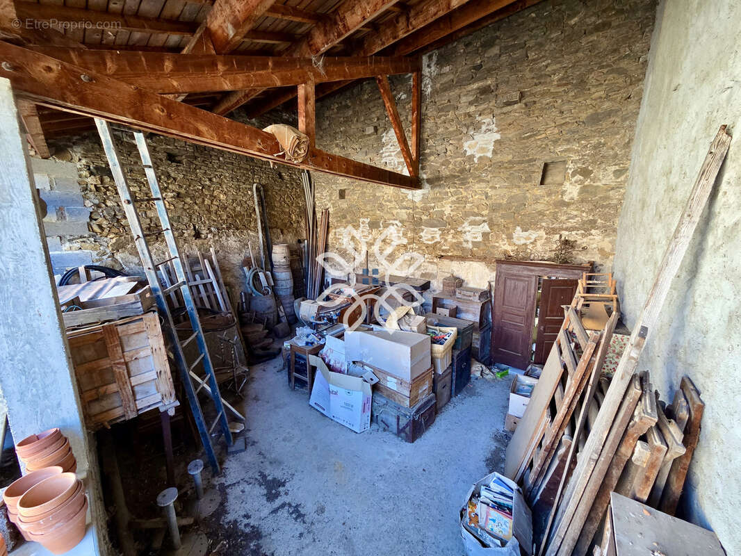 Maison de Village avec dépendances - photo 21