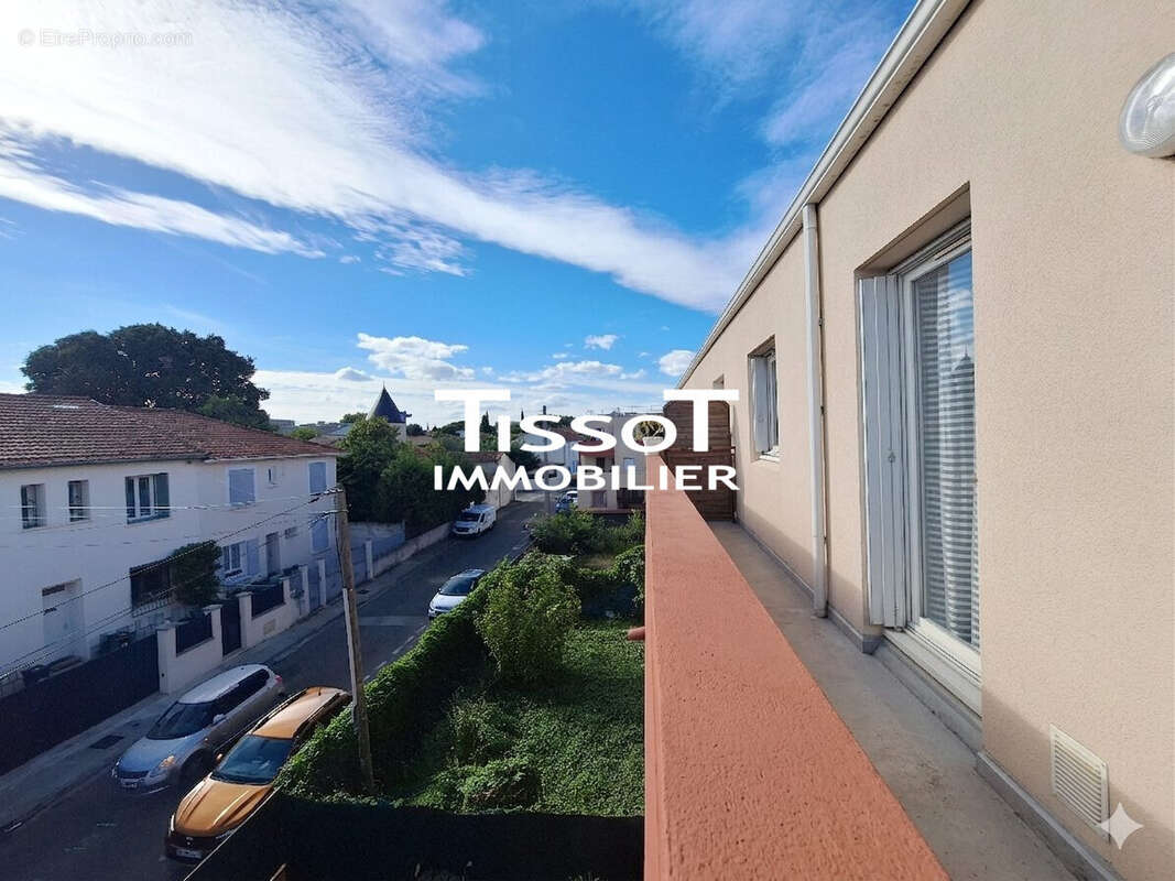 Appartement à NIMES