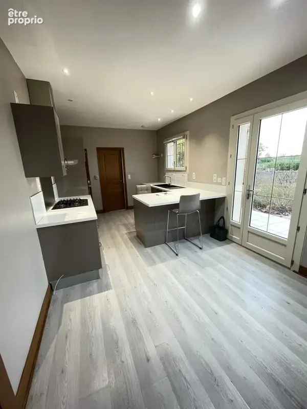 De beaux volumes, un grand jardin et un cadre de vie privilegie ! - photo 5