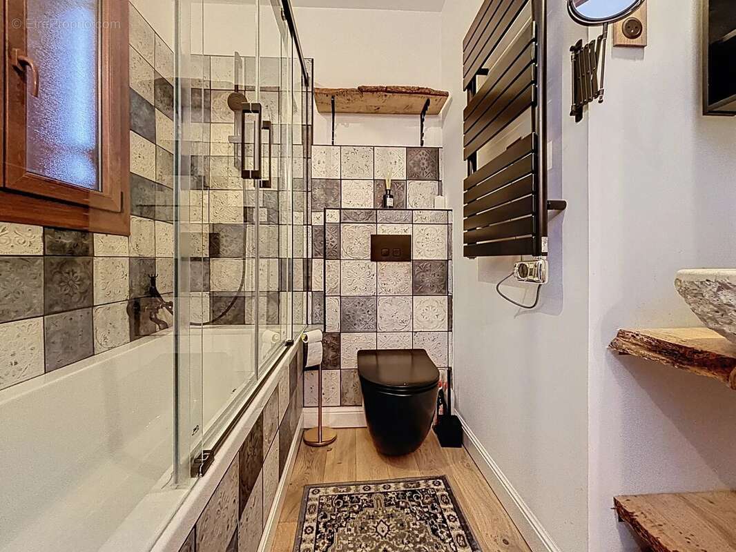 Appartement à SAINT-ETIENNE-DE-TINEE