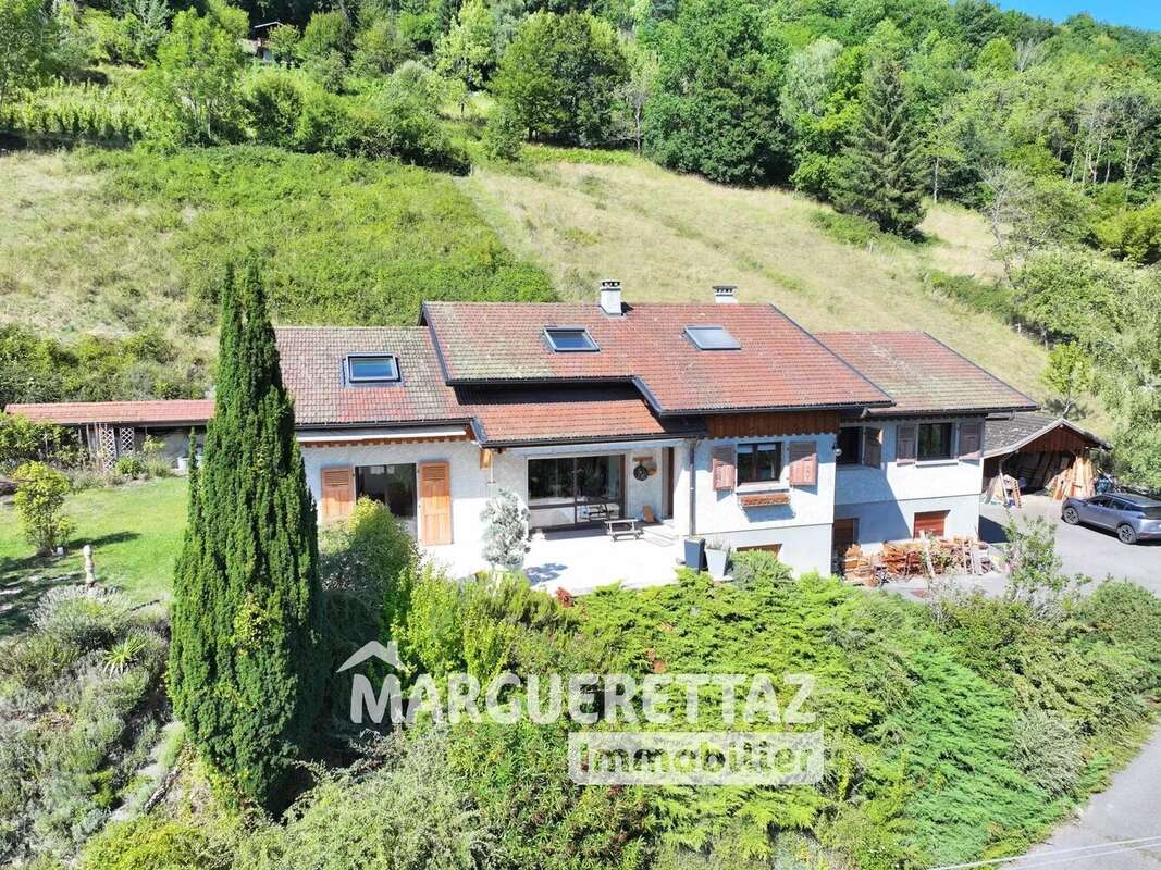 Maison à AYSE