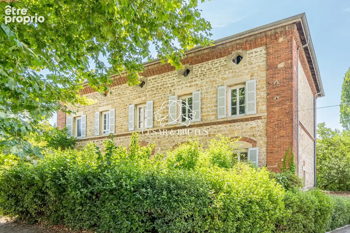 Maison à MEXIMIEUX