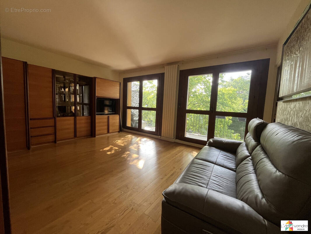 Appartement à BRUNOY