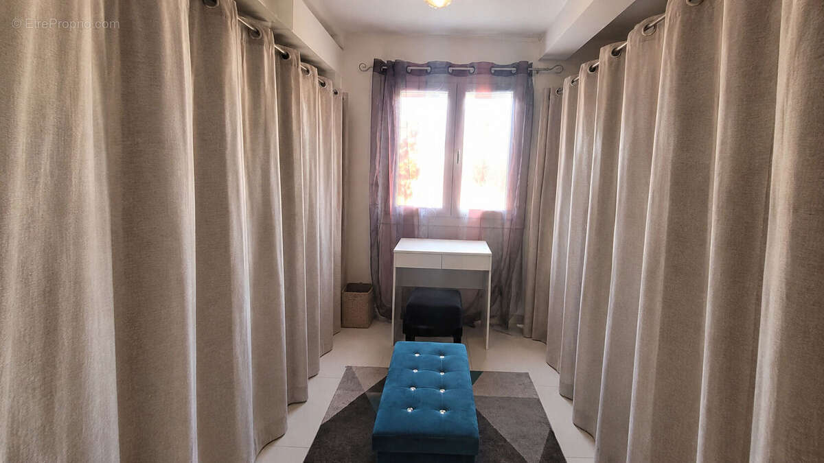Maison de plain-pied avec 4 chambres, jardin sans vis-à-vis et proche des commodités - photo 9