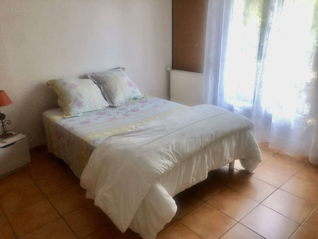 Maison à CLAYE-SOUILLY