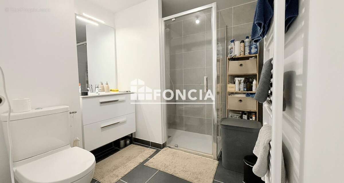 Appartement à BEZANNES