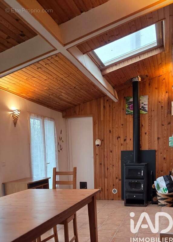 Photo 3 - Maison à MONTENDRE