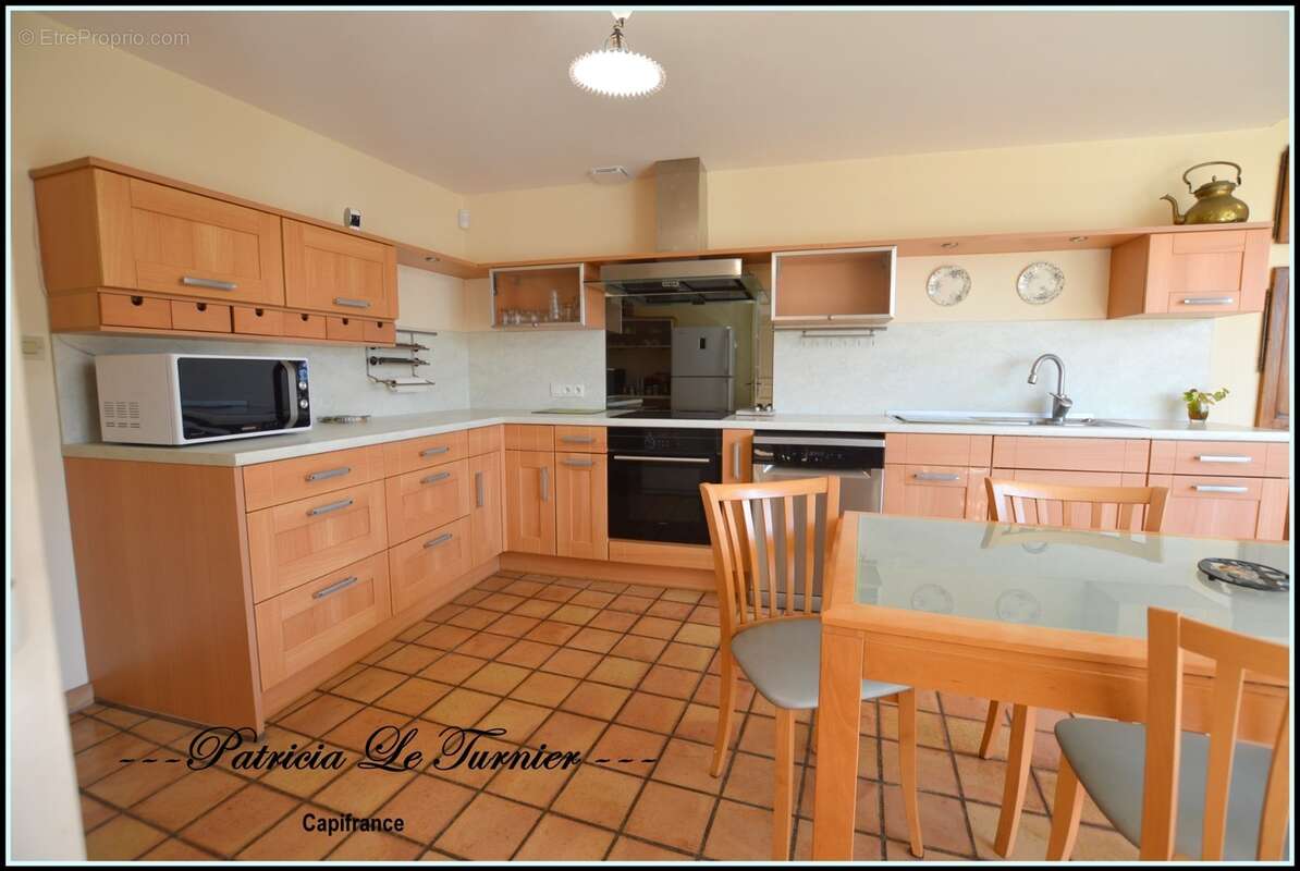 Maison en pierre" Longère" à vendre 6 pièces 194 m²  LANDEVANT (56) Morbihan Sud en BRETAGNE - photo 17