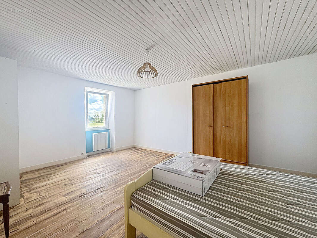 Maison à LE FOLGOET