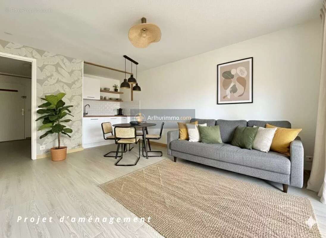 Appartement à FREJUS