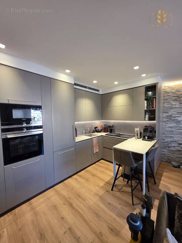 Appartement à BEAUSOLEIL