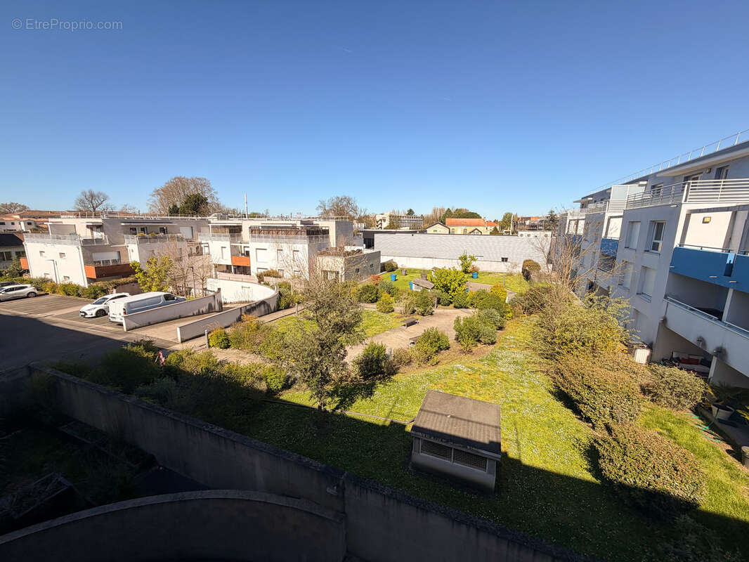 Appartement T2 avec balcon et parking   Résidence récente - photo 6
