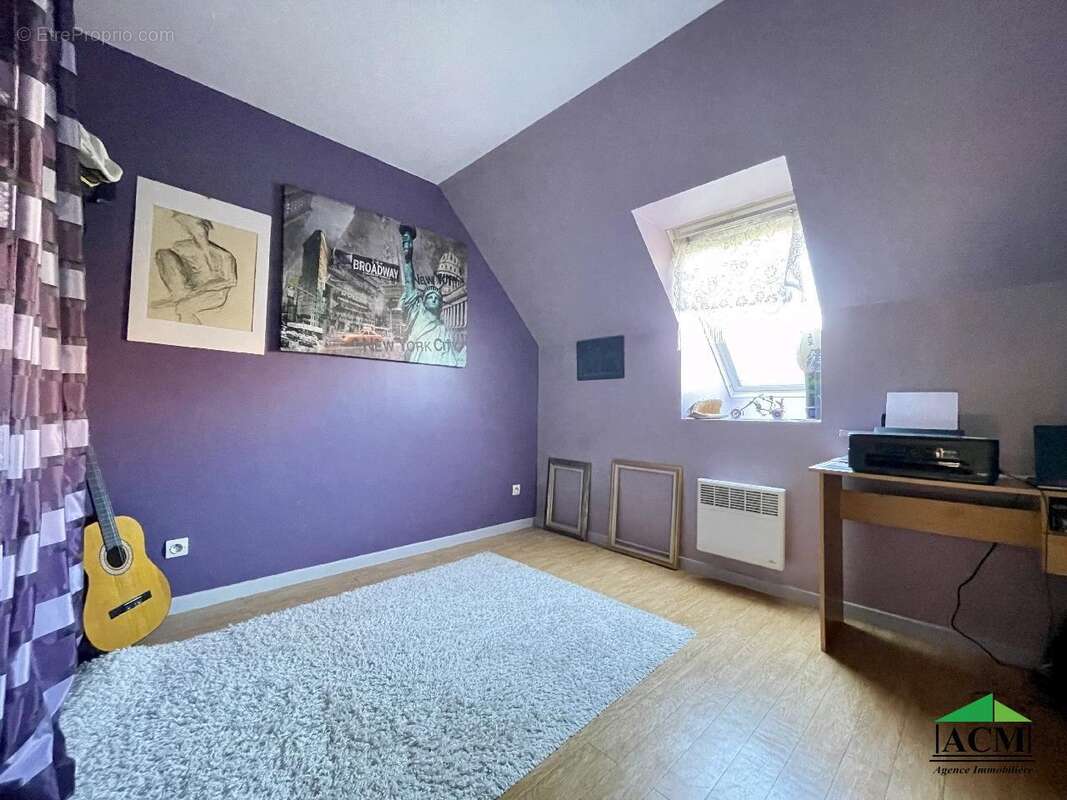 Maison à MERY-SUR-OISE