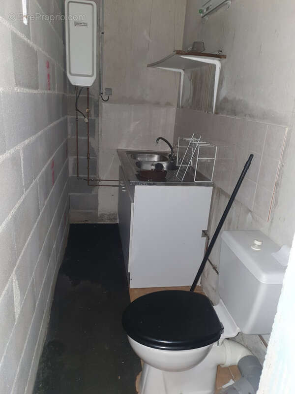 Commerce à LAGUIOLE