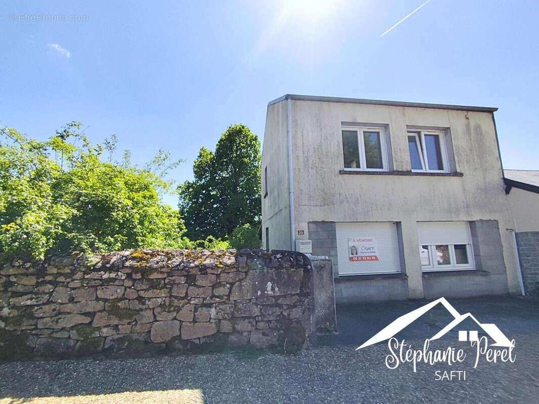 Photo 3 - Maison à PEYRELEVADE