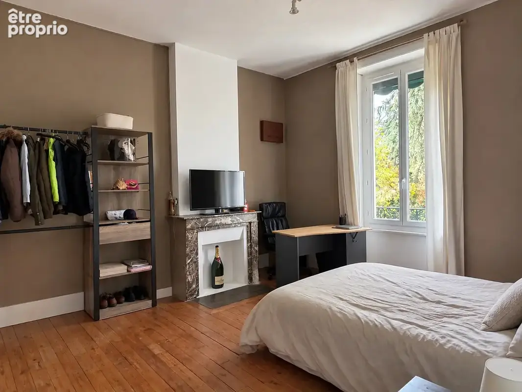 Une demeure de caractère au cœur de Saint-Chamond - photo 15