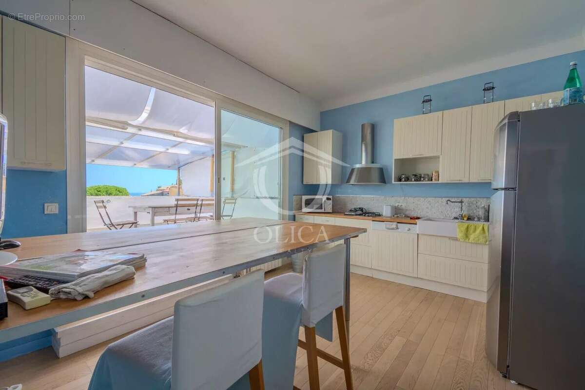 Appartement à CAGNES-SUR-MER