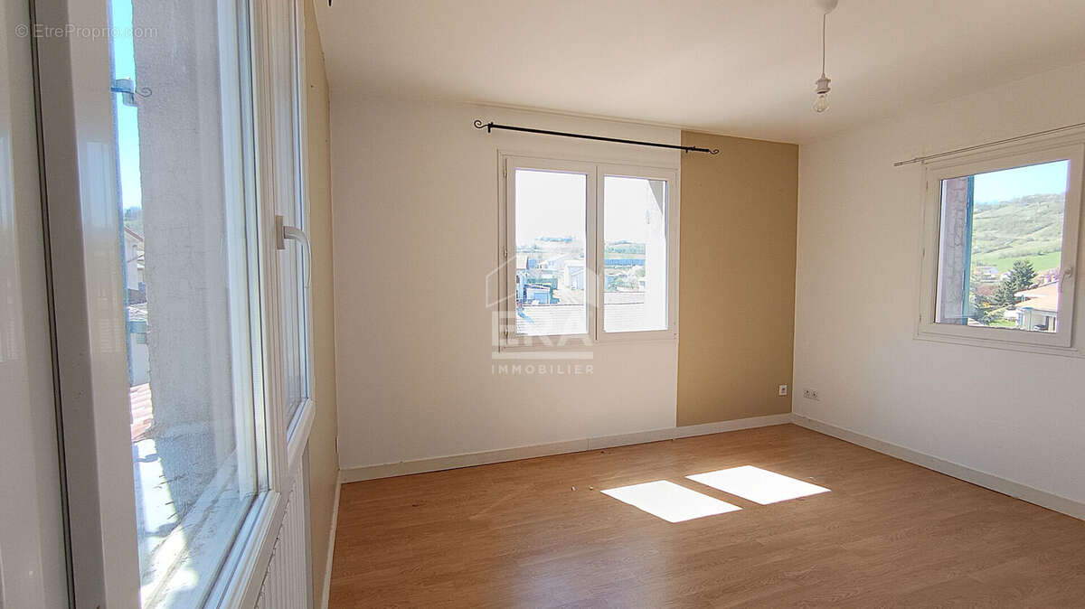 Appartement à SAINT-GERMAIN-LAPRADE