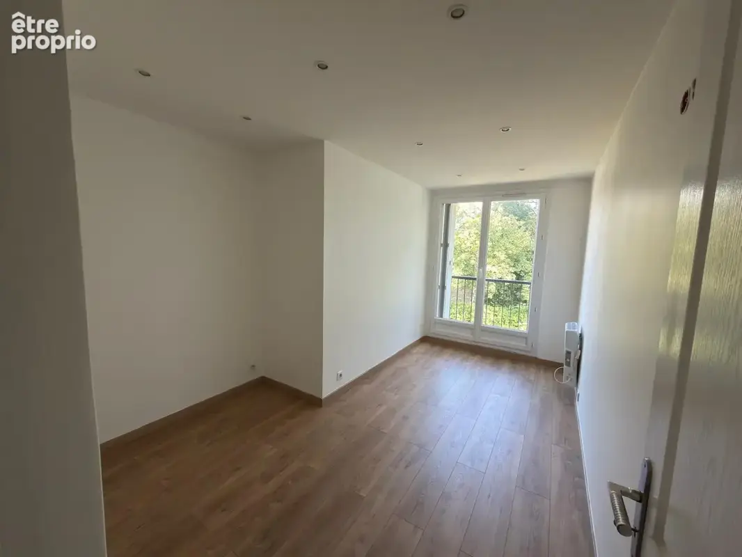Appartement 65 m² à Montlignon  - photo 8