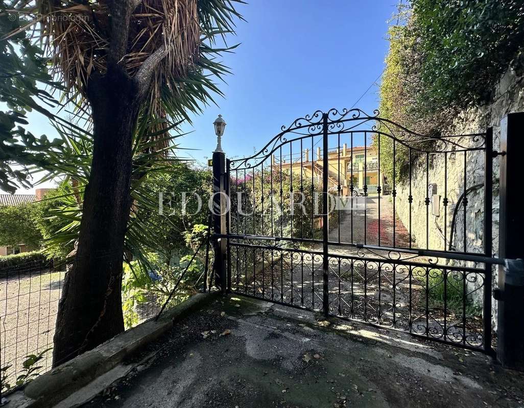 Appartement à MENTON