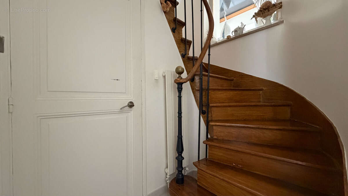 Maison à LIVRY-GARGAN