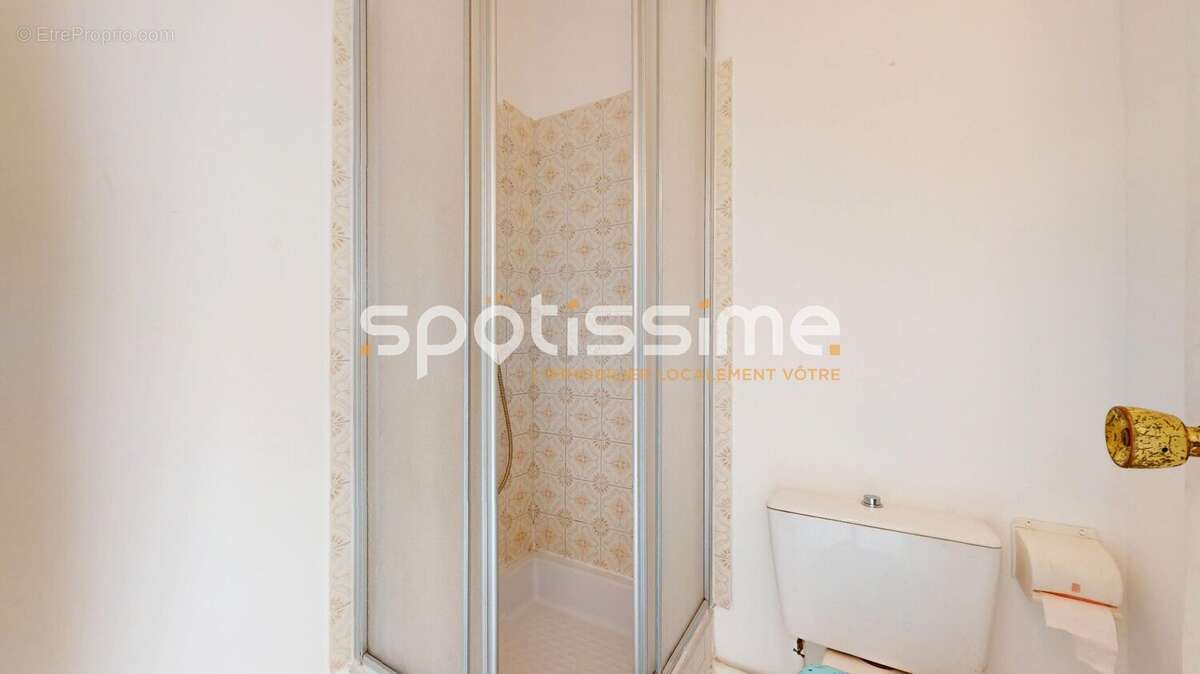 Studio avec balcon, exposition sud-ouest et parking privatif  Cap d'Agde, Centre-Port - photo 15