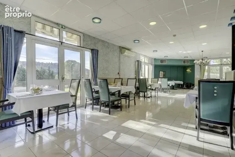 Investissement locatif  roquefort la bedoule  ehpad résidence d'azur - 7,17 % de rentabilité - photo 6