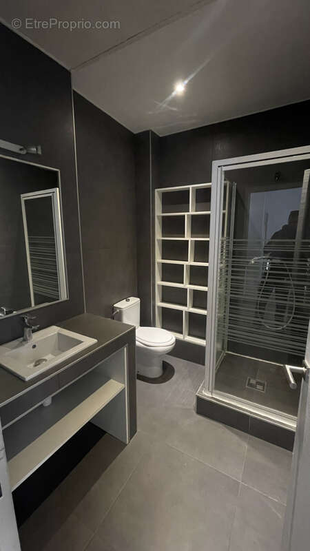 Appartement à MARSEILLE-2E