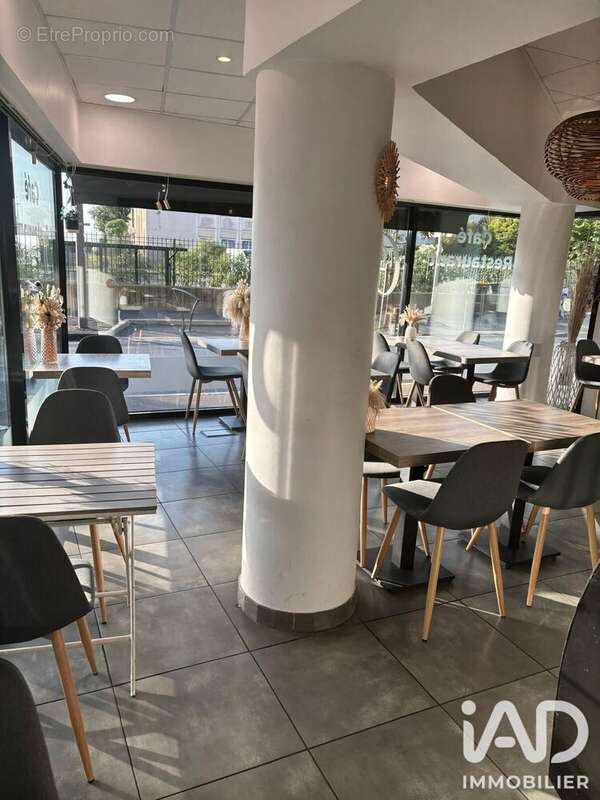Commerce 70 m² à Sete  - photo 9