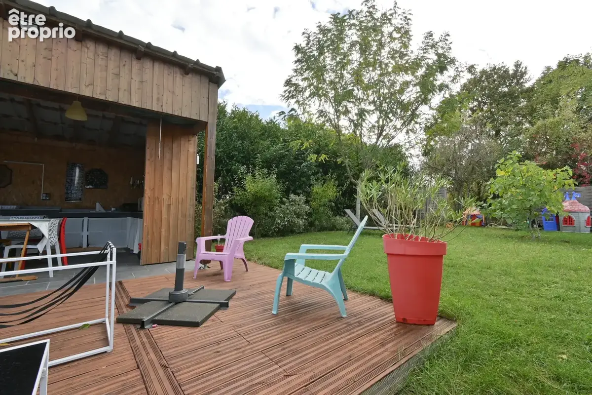 Maison de caractère avec jardin, studio indépendant et dépendances - photo 13