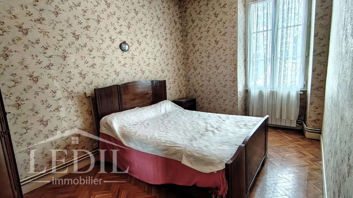 A Mézin, maison avec garage et jardin - photo 6