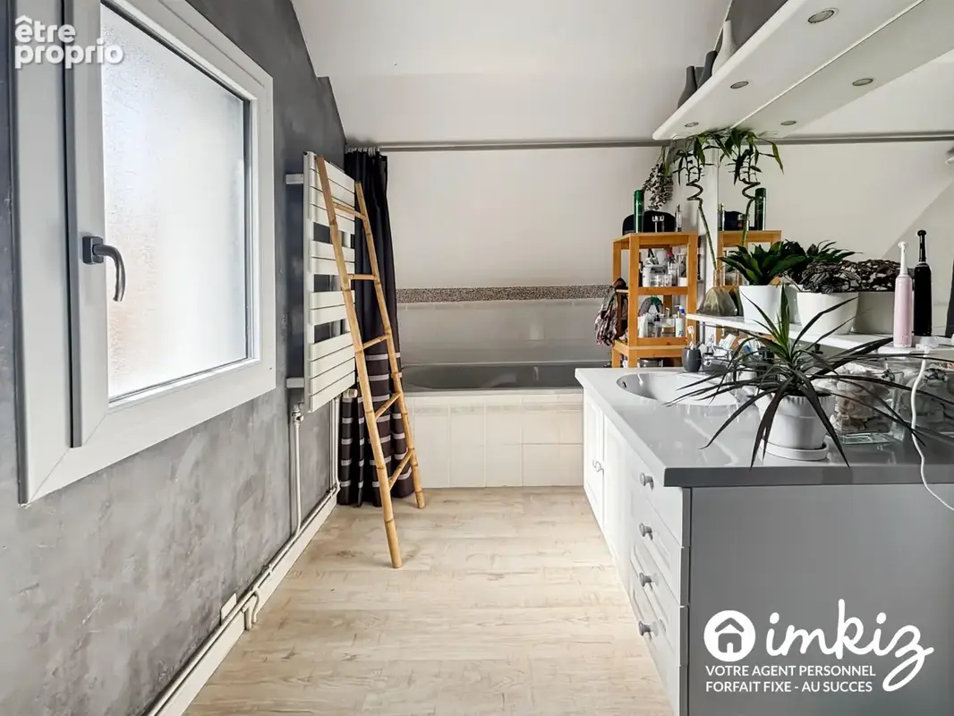 Maison 7 pièces à proximité de toutes commodités - photo 11