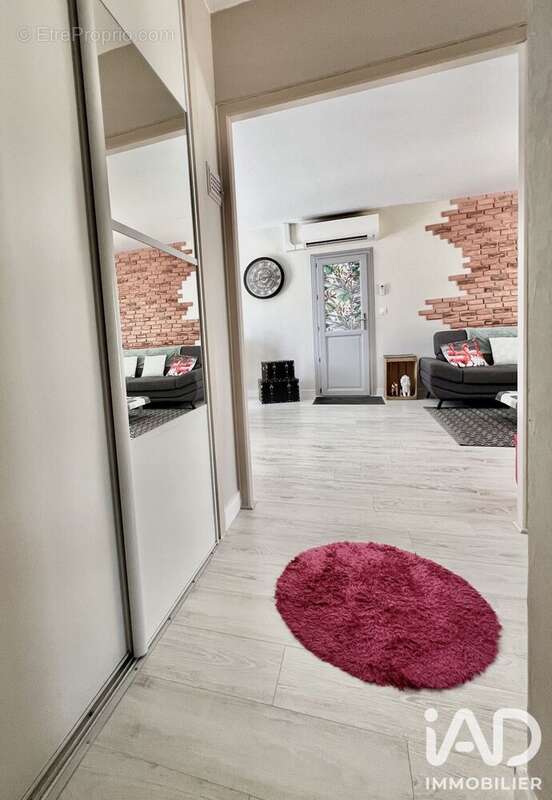 Maison 89 m² à Moragne  - photo 3