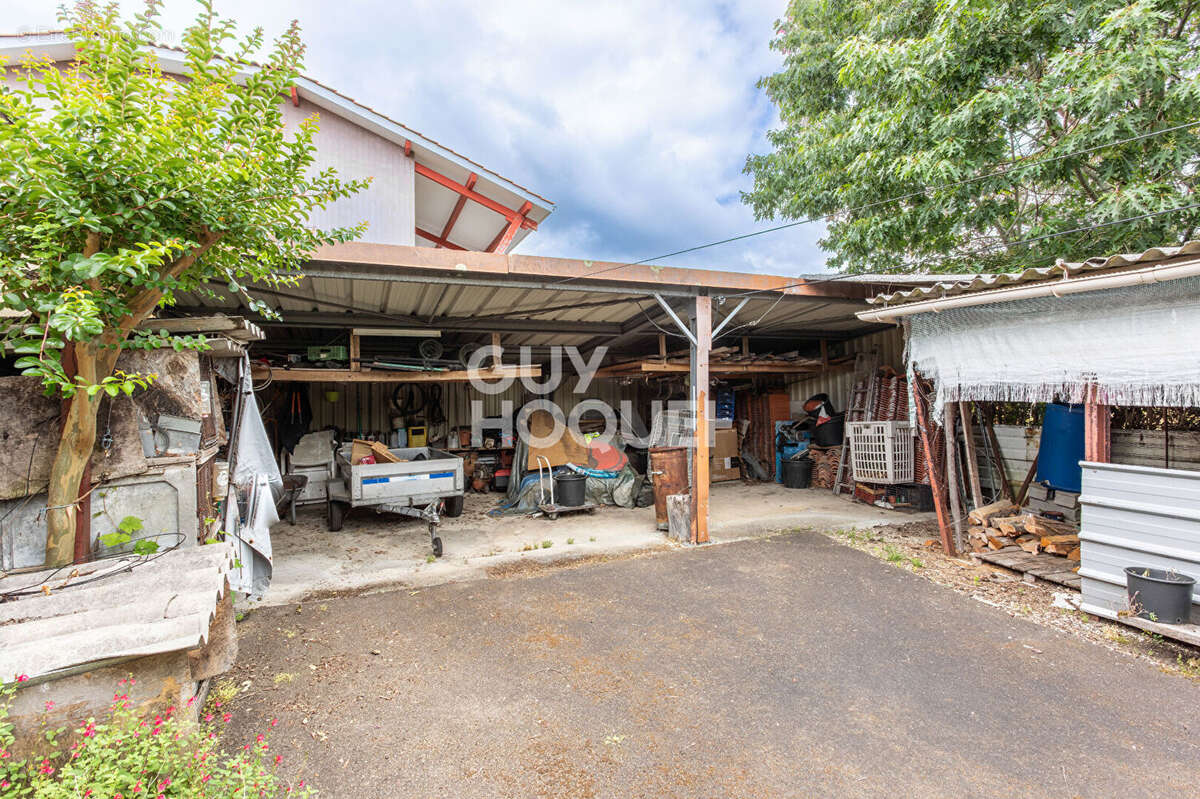 Maison trois chambres avec garage et carport - photo 13